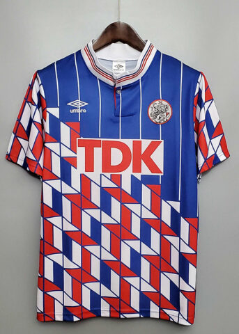 Ajax 1990 Visita