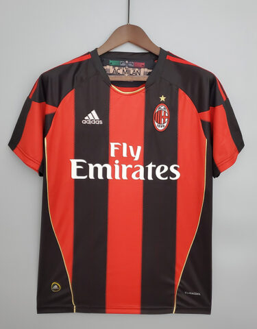 Milan 2010-2011 Local