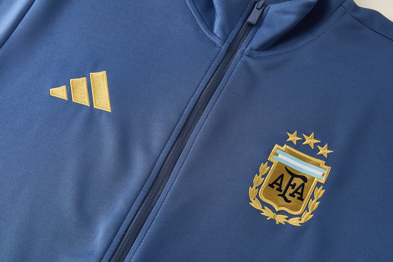 Buzo Cierre Completo Selección Argentina 2026-2027 Azul Claro - Image 4